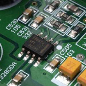 深圳三星貼片電容代理商：電腦主板上貼片電容大小怎么看？