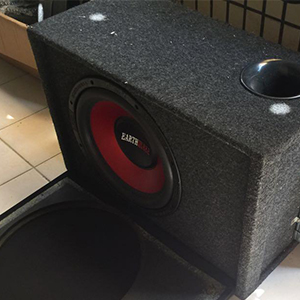 深圳風(fēng)華貼片電容代理商：貼片電容對(duì)音質(zhì)也有影響？