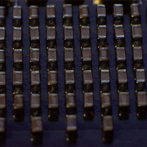 選擇汽車級貼片電容時需要考慮哪些因素？